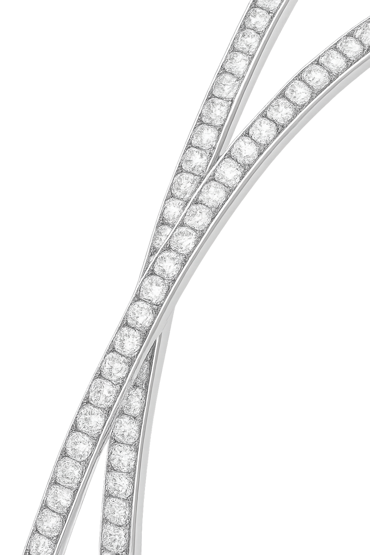Kiss Pavé Diamond Bangle