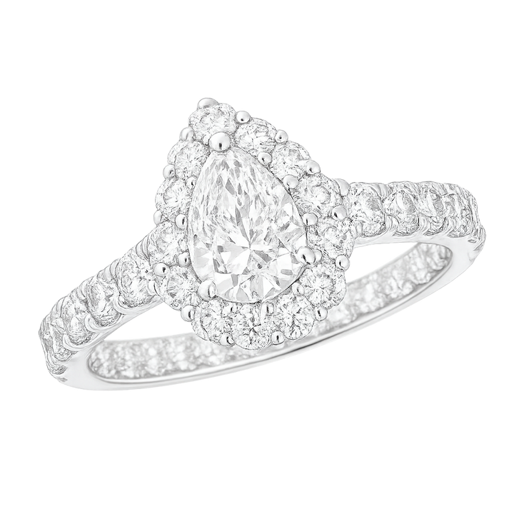 Pear Shape Diamond Ring Centre | ChatGPT Image Jun 16, 2025, 02_17_11 PM.png