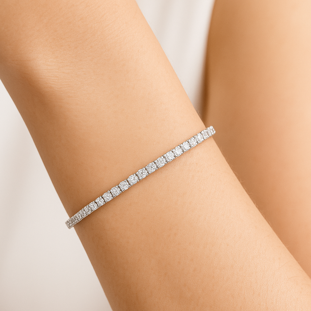 Round Diamond Slim Bracelet