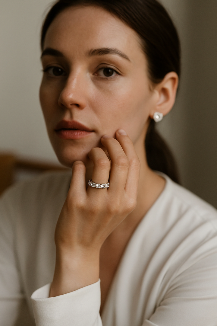 Round Diamond Band | Hero